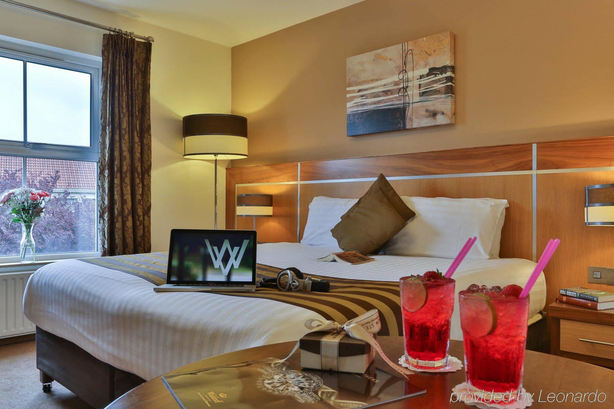Westville Hotel Enniskillen Buitenkant foto
